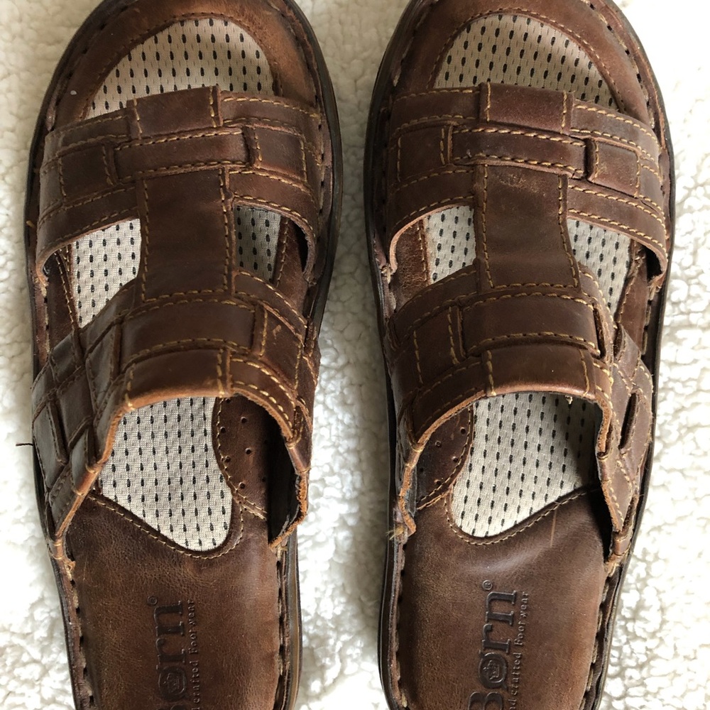 Born Brown Leather Fisherman Sandals